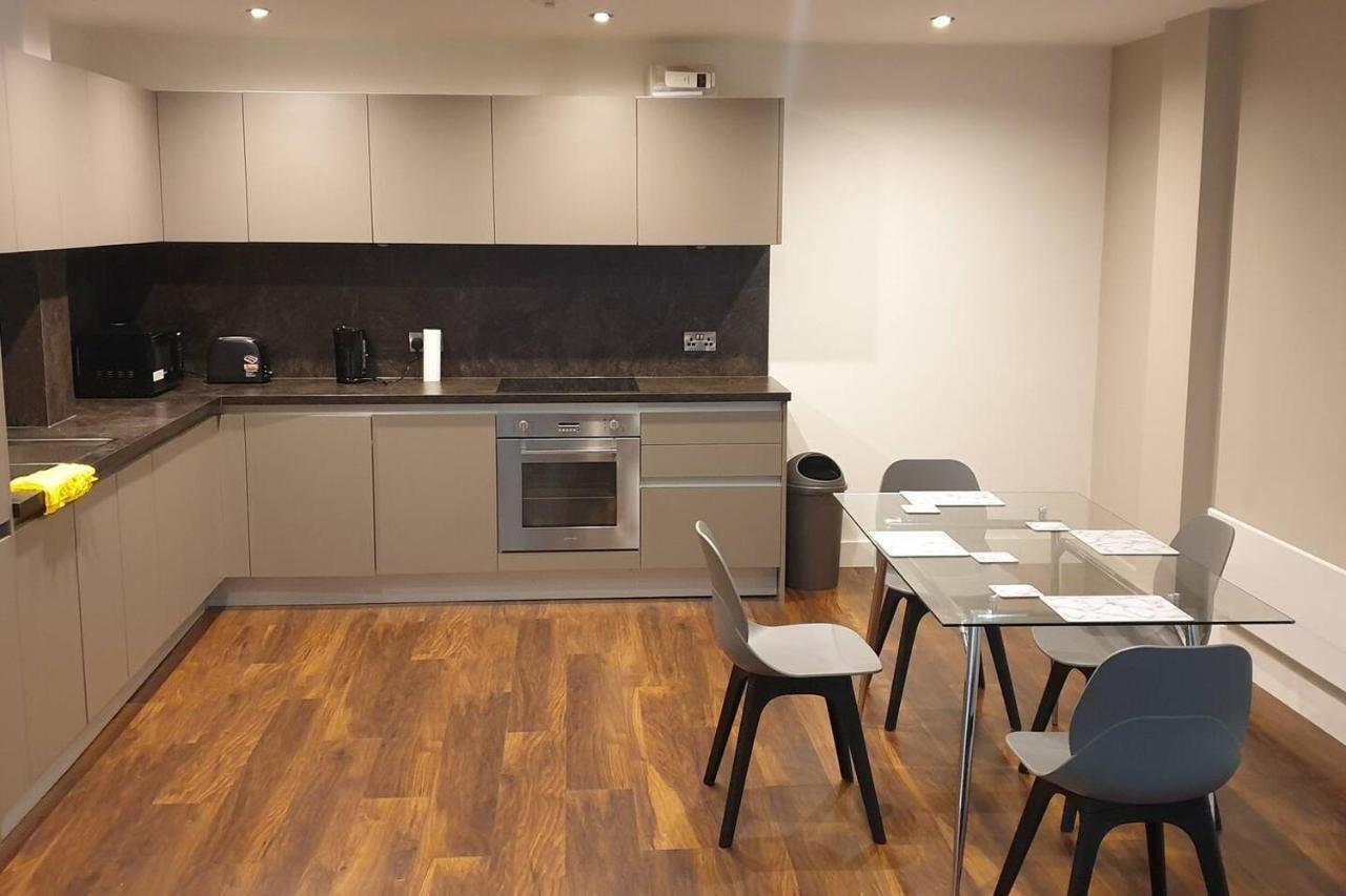 Stunning 2-Bed Apartment In Manchester City Centre マンチェスター エクステリア 写真